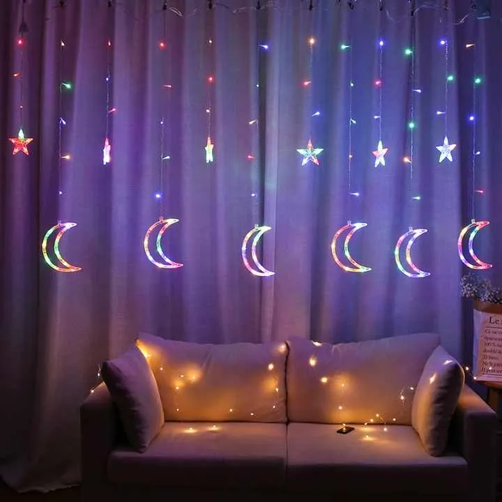 زينة رمضان وعيد مبارك على شكل قمر ونجمة